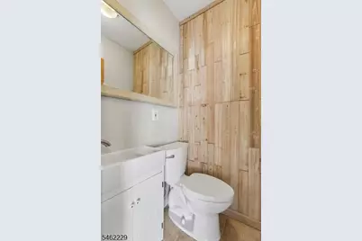 133 1/2 Prospect Ave, Bayonne, NJ 07002 - Photo 9