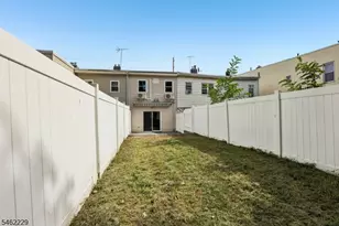 133 1/2 Prospect Ave, Bayonne, NJ 07002 - Photo 19