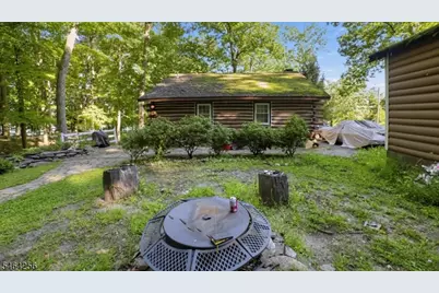 148 Bearfort Rd, West Milford, NJ 07480 - Photo 15