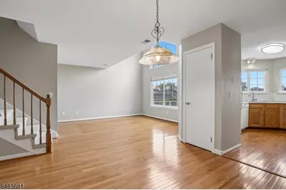 8 Bentley Court, Bedminster Township, NJ 07921 - Photo 15