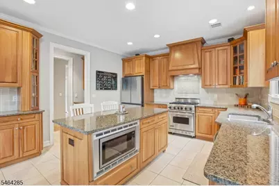 5 Chesterfield Dr, Chester, NJ 07930 - Photo 11