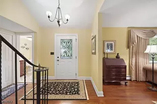 33 Celtic Way, Parsippany, NJ 07054 - Photo 5