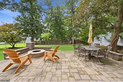 33 Celtic Way, Parsippany, NJ 07054 - Photo 27