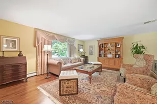 33 Celtic Way, Parsippany, NJ 07054 - Photo 9