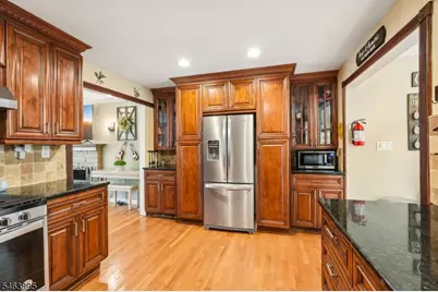 166 Beech Ter, Wayne, NJ 07470 - Photo 15