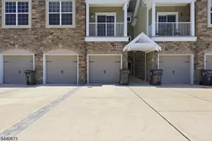 404 Waterview Ct, Hanover Township, NJ 07927 - Photo 11