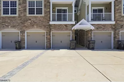 404 Waterview Ct #404, Hanover Township, NJ 07927 - Photo 7