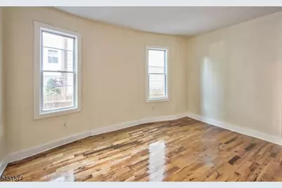 225 S 10th St, Newark, NJ 07107 - Photo 9