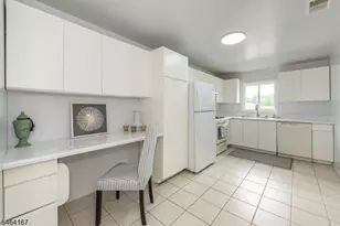 75 Westfield Ave, Clark Township, NJ 07066 - Photo 23