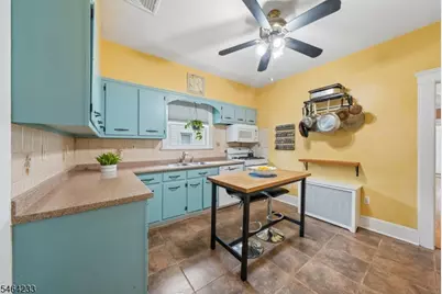 38 Franklin St, Union Township, NJ 07088 - Photo 7