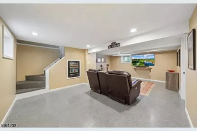 38 Franklin St, Union Township, NJ 07088 - Photo 17