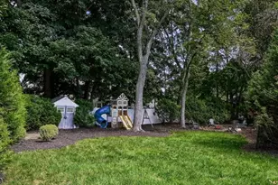 34 Grandview Dr, Wayne, NJ 07470 - Photo 39