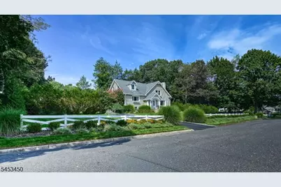 34 Grandview Dr, Wayne, NJ 07470 - Photo 45