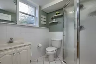 34 Grandview Dr, Wayne, NJ 07470 - Photo 21