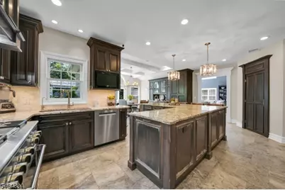 21 Reagan Way, Kinnelon, NJ 07405 - Photo 9