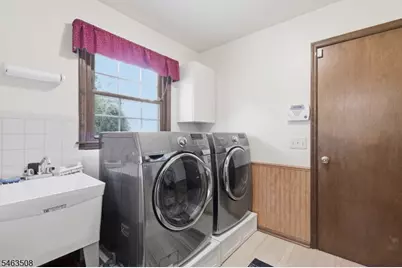 658 Main St, Union Township, NJ 08802 - Photo 17