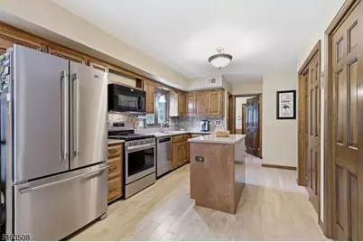658 Main St, Union Township, NJ 08802 - Photo 11