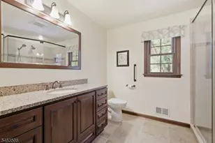 658 Main St, Union Township, NJ 08802 - Photo 21