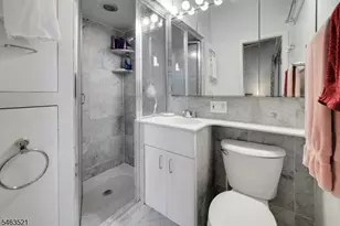 138 Shongum Rd, Denville Twp., NJ 07834 - Photo 13
