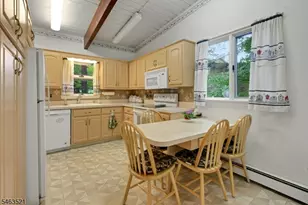 138 Shongum Rd, Denville Twp., NJ 07834 - Photo 7