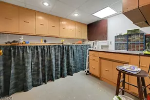 138 Shongum Rd, Denville Twp., NJ 07834 - Photo 25