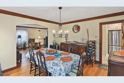 932 Pennsylvania Ave, Union Township, NJ 07083 - Photo 9