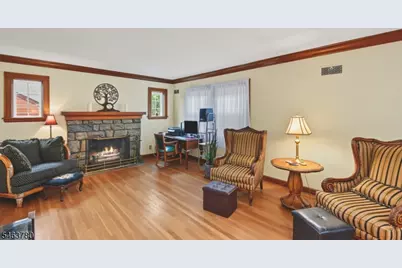 932 Pennsylvania Ave, Union Township, NJ 07083 - Photo 5