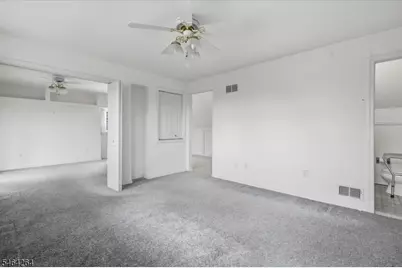 200 Stelko Ave, Lopatcong Township, NJ 08865 - Photo 17