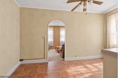 1211 Bergen Ave, Linden, NJ 07036 - Photo 21