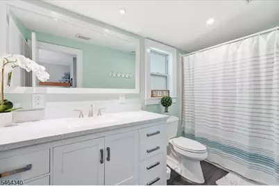 21 Nassau St, North Haledon, NJ 07508 - Photo 23