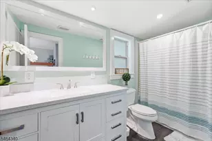 21 Nassau St, North Haledon, NJ 07508 - Photo 23