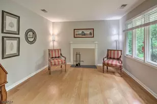 27 Village Dr, Bernards Township, NJ 07920 - Photo 7