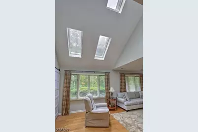 27 Village Dr, Bernards Township, NJ 07920 - Photo 3