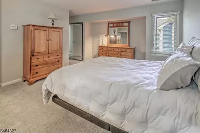 27 Village Dr, Bernards Township, NJ 07920 - Photo 15