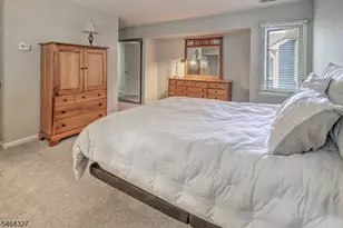 27 Village Dr, Bernards Township, NJ 07920 - Photo 15