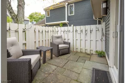 27 Village Dr, Bernards Township, NJ 07920 - Photo 23