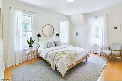 31 Voorhees St, Newark, NJ 07108 - Photo 3