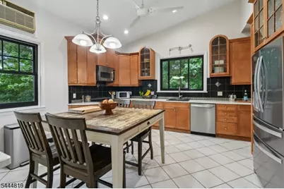 70 Hillside Ave, West Orange Township, NJ 07052 - Photo 11