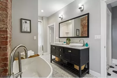 70 Hillside Ave, West Orange Township, NJ 07052 - Photo 33