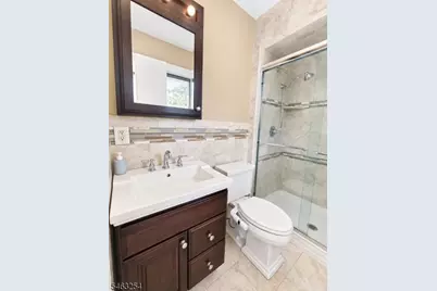 95 Eagle Rock Ave, Roseland, NJ 07068 - Photo 21