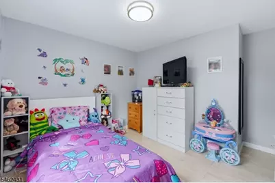 324 Sycamore Ave, Scotch Plains Township, NJ 07076 - Photo 17