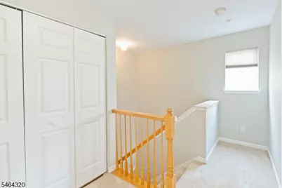 1030 Robin Ct, Green Brook Township, NJ 08812 - Photo 9