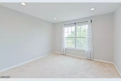 1030 Robin Ct, Green Brook Township, NJ 08812 - Photo 7