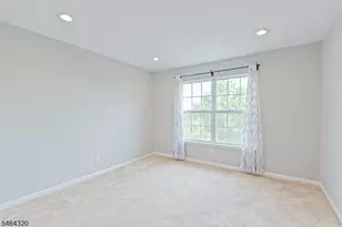 1030 Robin Ct, Green Brook Township, NJ 08812 - Photo 7