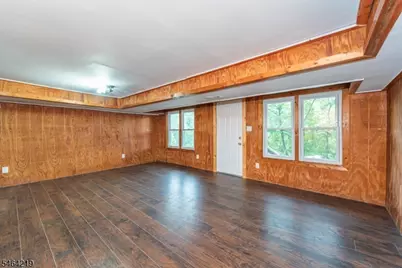 8 Weaver House Cove Rd, Byram Township, NJ 07821 - Photo 17