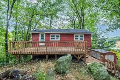 8 Weaver House Cove Rd, Byram Township, NJ 07821 - Photo 19