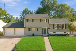 264 Winifred Dr, Totowa, NJ 07512 - Photo 1