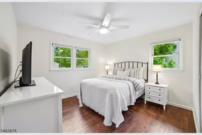 123 River Bend Rd, Berkeley Heights Township, NJ 07922 - Photo 17