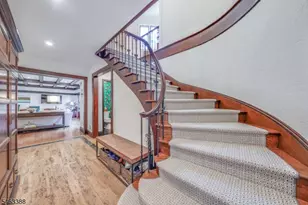27 Village Green Ct, South Orange, NJ 07079 - Photo 25