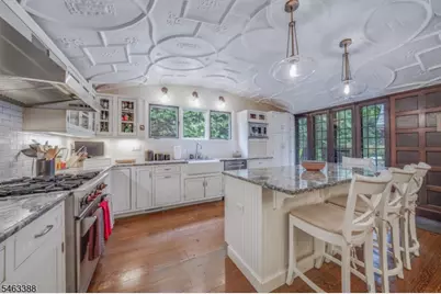 27 Village Green Ct, South Orange, NJ 07079 - Photo 17